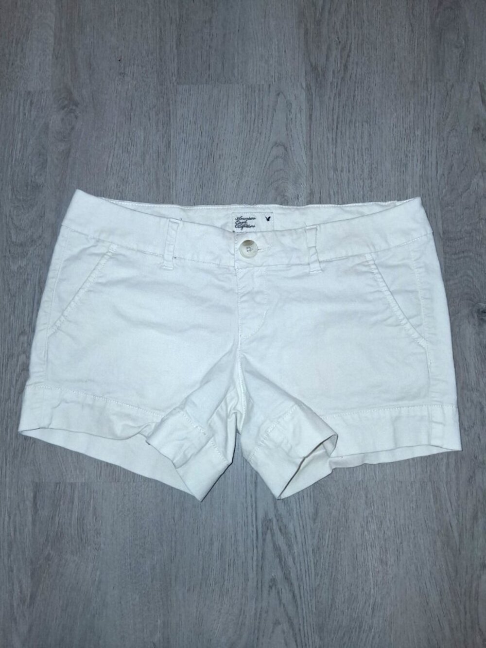 Y2k American Eagle Stretch Khaki Chino Shorts Size 4 Beige Tan Cream Off-White